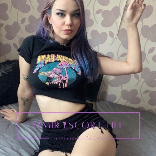 Seksi İzmir Escort Bayanlar Alev Alev Yanıyorlar
