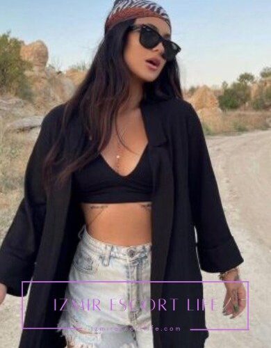 Buca Arap Escort Şehvetli ve Sınırsız Esmer Güzeli